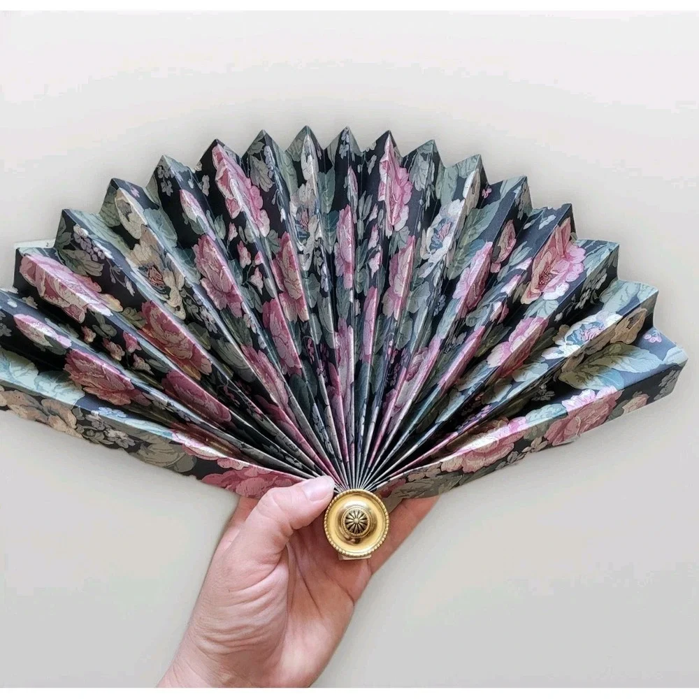 VTG Floral Folding Hand Fan Victorian Style Accordion Ornate Gold‎ Tone Handle